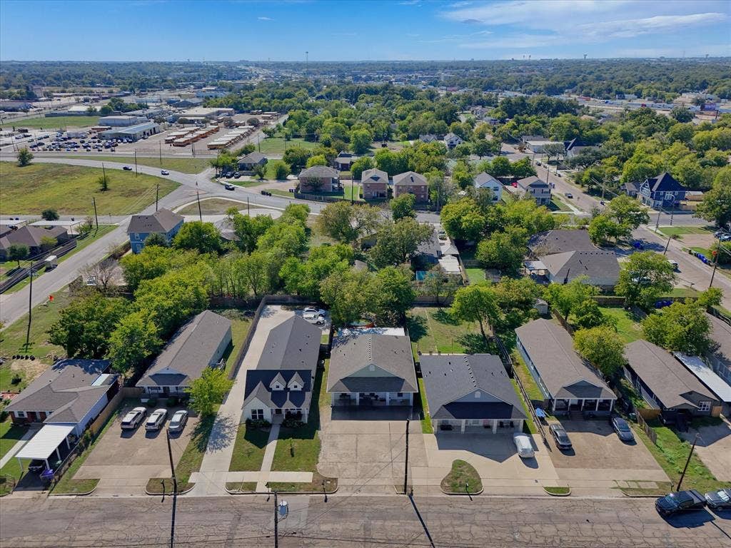1913 S 16th Street, Waco, TX 76706