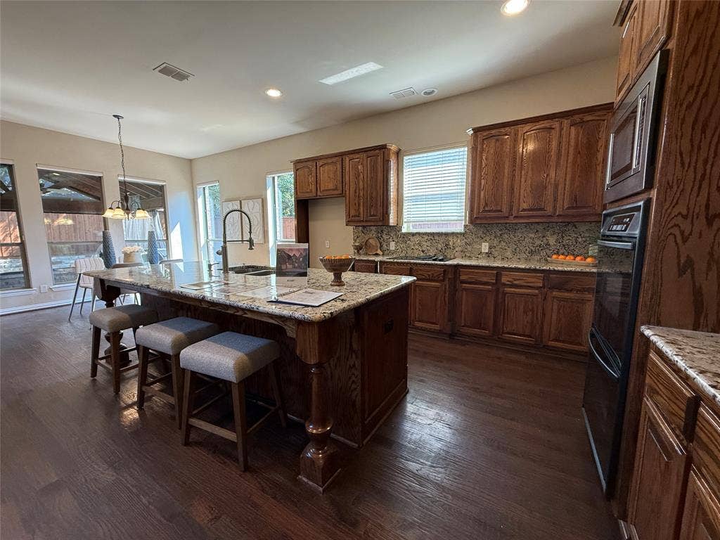15790 Stonebridge Drive, Frisco, TX 75035 15790 Stonebridge Drive, Frisco, TX 75035
