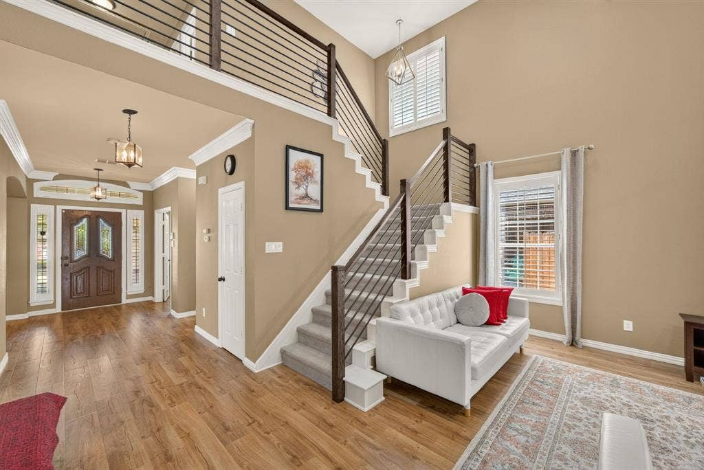 9817 Sota Grande Drive, Plano, TX 75025 9817 Sota Grande Drive, Plano, TX 75025