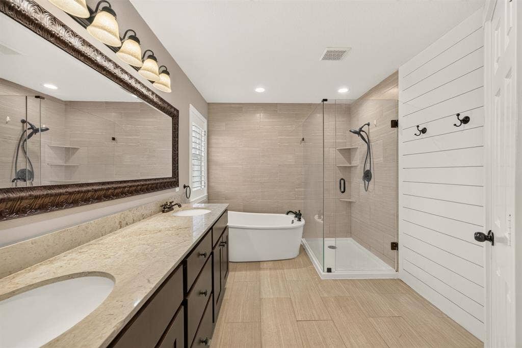9817 Sota Grande Drive, Plano, TX 75025 9817 Sota Grande Drive, Plano, TX 75025