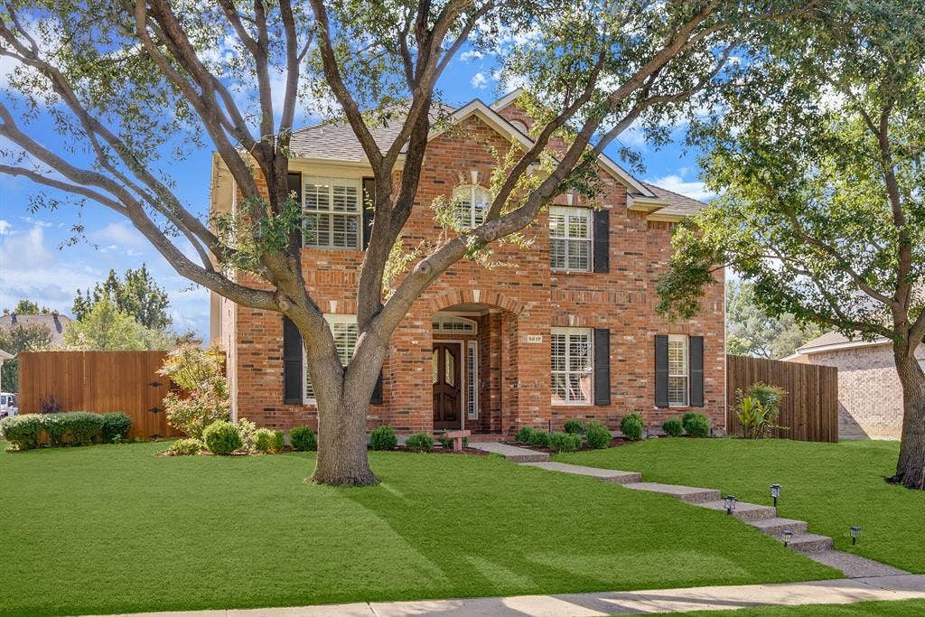 9817 Sota Grande Drive, Plano, TX 75025 9817 Sota Grande Drive, Plano, TX 75025