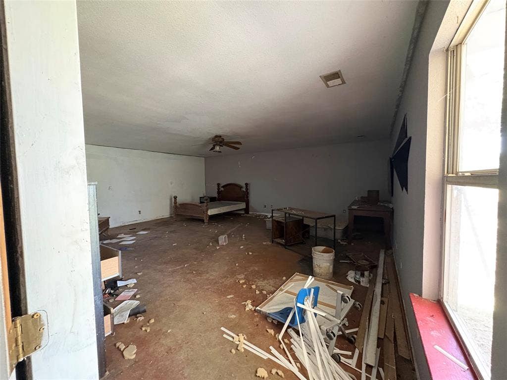 16728 County Road 558, Farmersville, TX 75442 16728 County Road 558, Farmersville, TX 75442