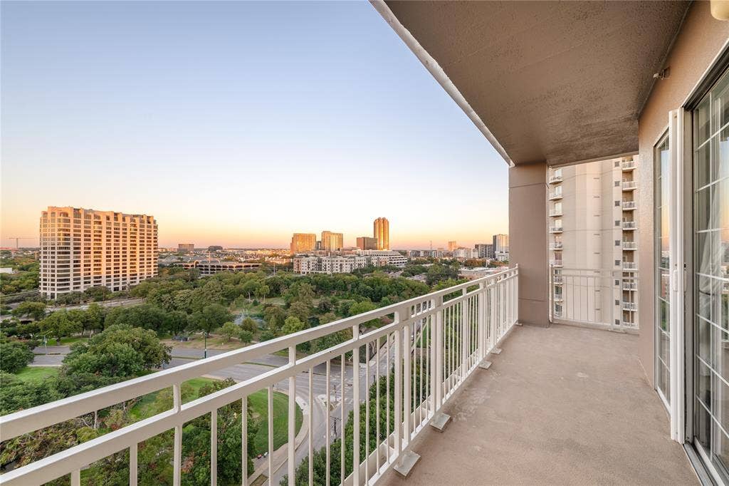 3225 Turtle Creek Boulevard, #1247, Dallas, TX 75219 3225 Turtle Creek Boulevard, #1247, Dallas, TX 75219