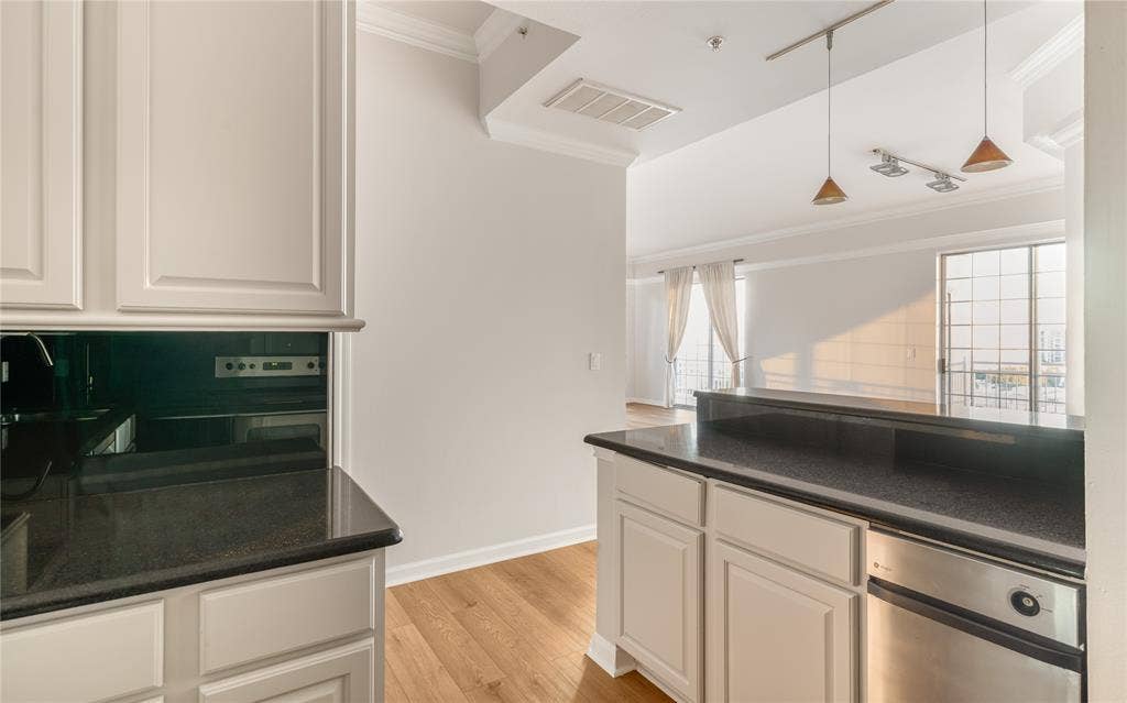 3225 Turtle Creek Boulevard, #1247, Dallas, TX 75219 3225 Turtle Creek Boulevard, #1247, Dallas, TX 75219