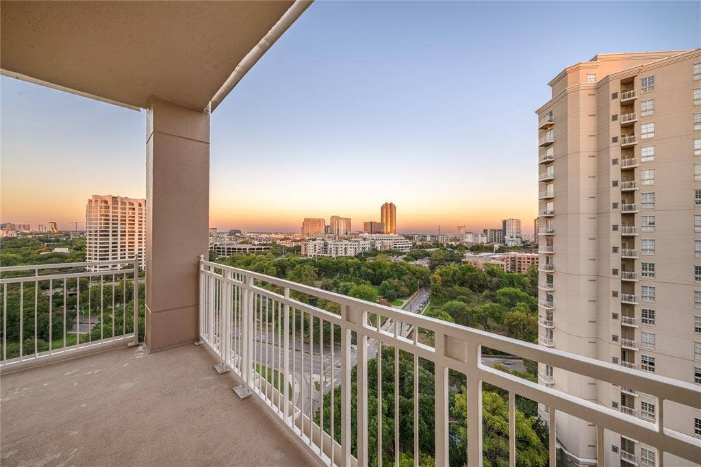 3225 Turtle Creek Boulevard, #1247, Dallas, TX 75219 3225 Turtle Creek Boulevard, #1247, Dallas, TX 75219