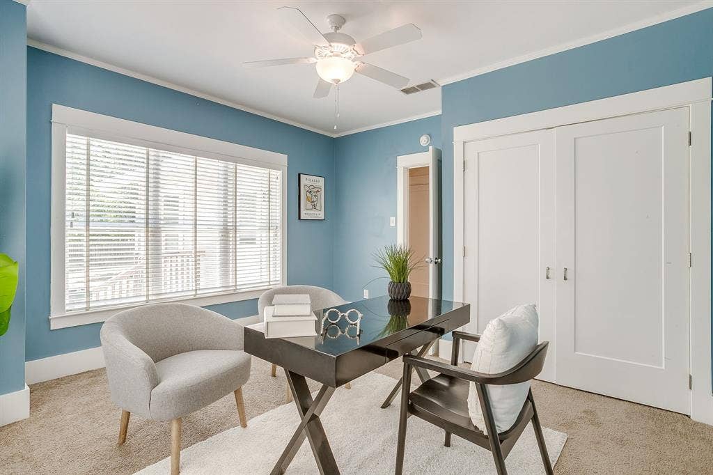 2700 College Avenue, Fort Worth, TX 76110