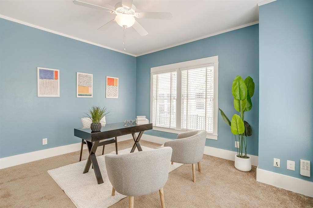 2700 College Avenue, Fort Worth, TX 76110