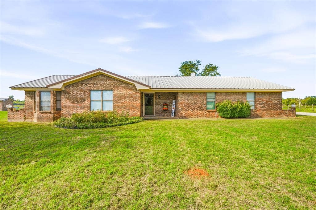 4591 County Road 416, Stephenville, TX 76401