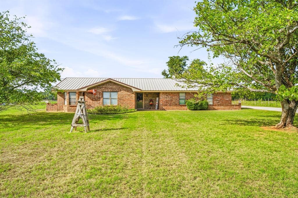 4591 County Road 416, Stephenville, TX 76401