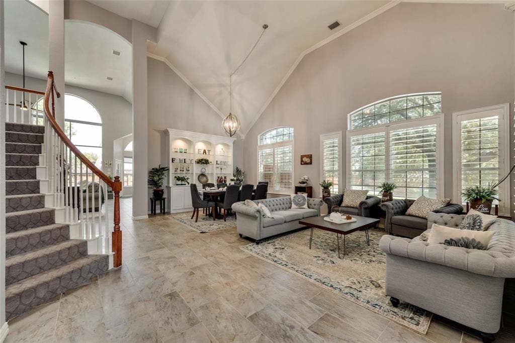 2109 Indian Trail, Rowlett, TX 75088 2109 Indian Trail, Rowlett, TX 75088