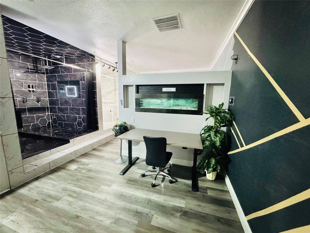2109 Indian Trail, Rowlett, TX 75088 2109 Indian Trail, Rowlett, TX 75088