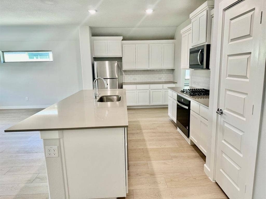 1105 Mahogany Drive, Melissa, TX 75454 1105 Mahogany Drive, Melissa, TX 75454