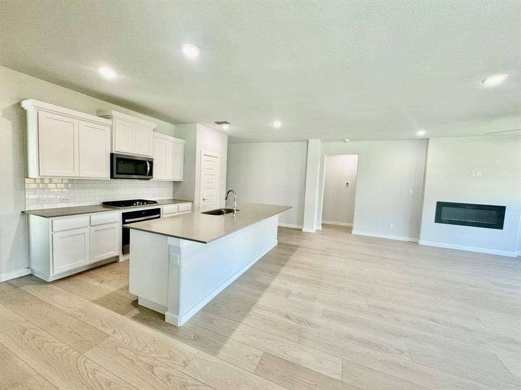 1105 Mahogany Drive, Melissa, TX 75454 1105 Mahogany Drive, Melissa, TX 75454