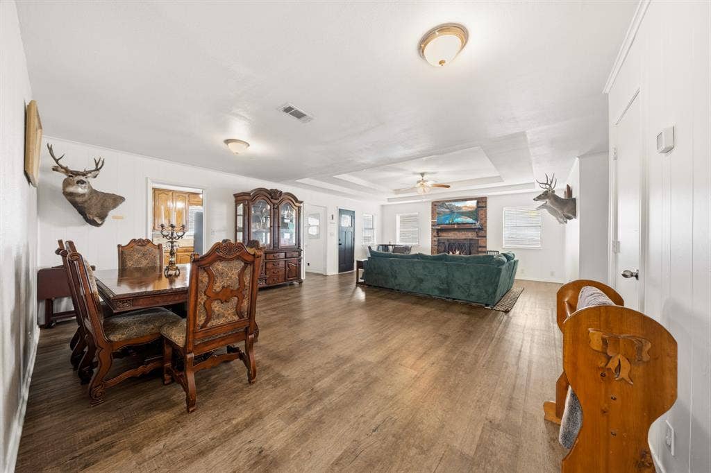 369 Odom Road, Avalon, TX 76623 369 Odom Road, Avalon, TX 76623