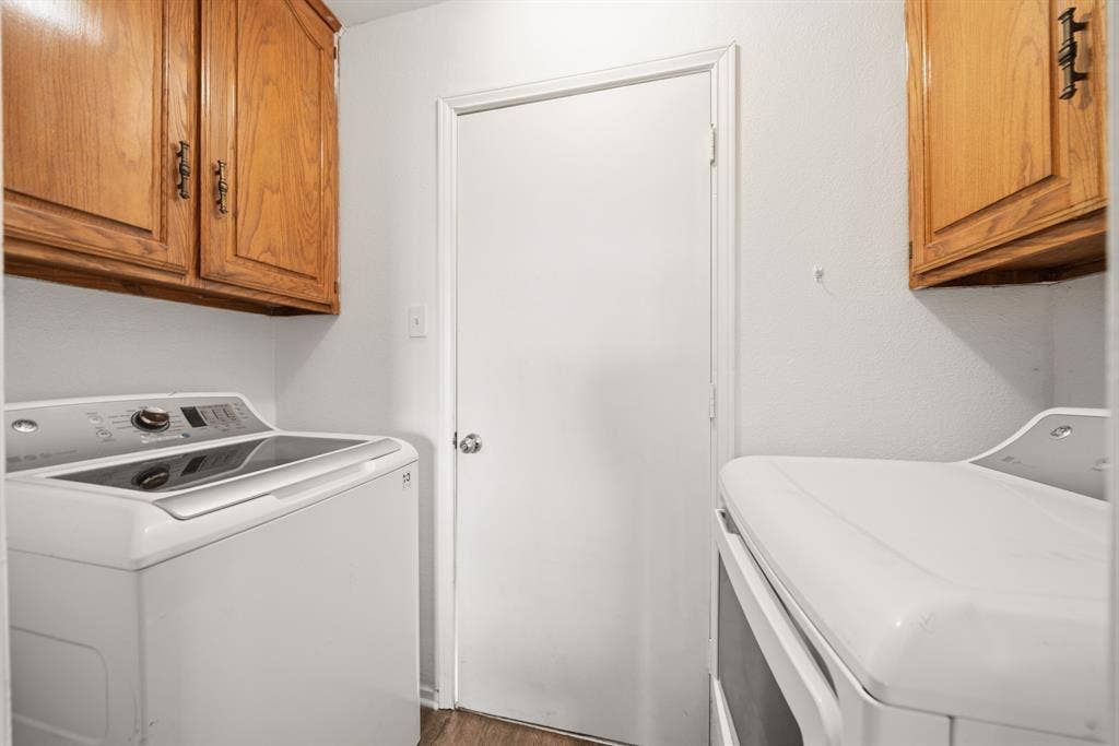 369 Odom Road, Avalon, TX 76623 369 Odom Road, Avalon, TX 76623