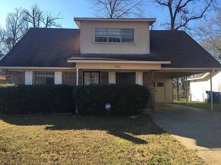 Property photo for 7906 Woodfield Drive, Shreveport, LA