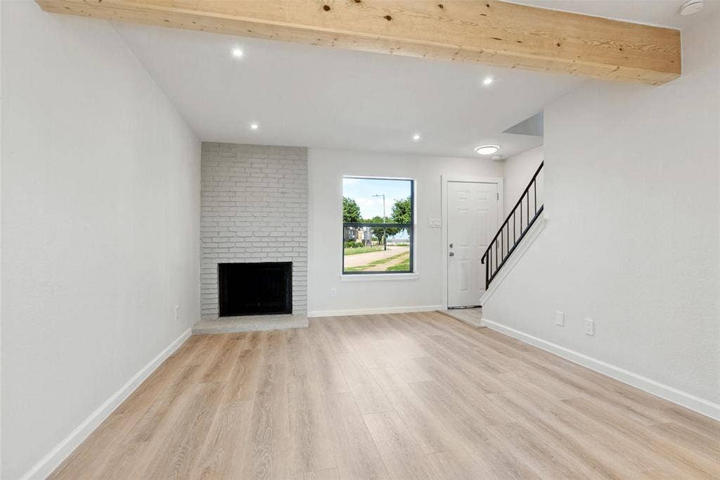 2806 Wimbledon Court, Garland, TX 75041 2806 Wimbledon Court, Garland, TX 75041