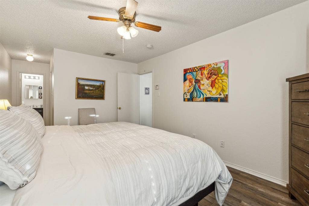 205 Crystalwood Drive, Mesquite, TX 75149 205 Crystalwood Drive, Mesquite, TX 75149
