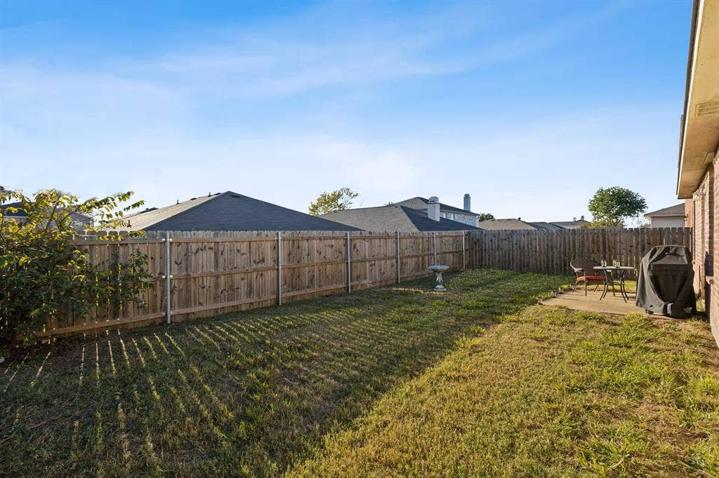 205 Crystalwood Drive, Mesquite, TX 75149 205 Crystalwood Drive, Mesquite, TX 75149