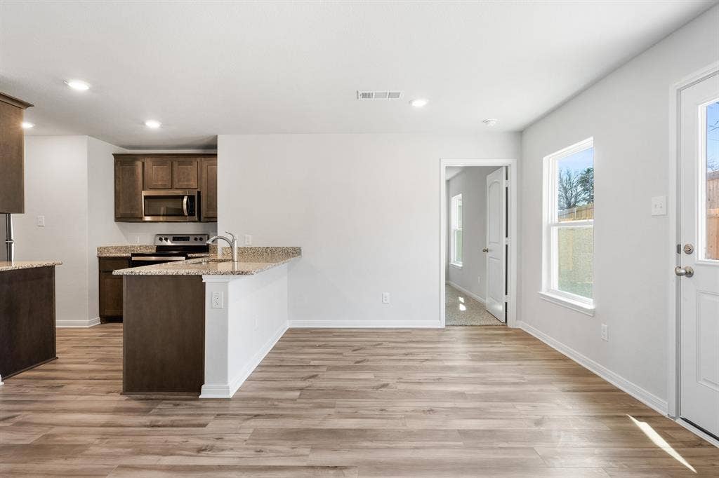 4269 Lava Forest Lane, Dallas, TX 75241 4269 Lava Forest Lane, Dallas, TX 75241