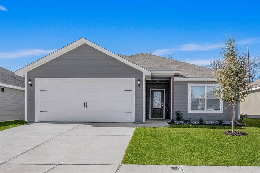 Property photo for 4269 Lava Forest Lane, Dallas, TX
