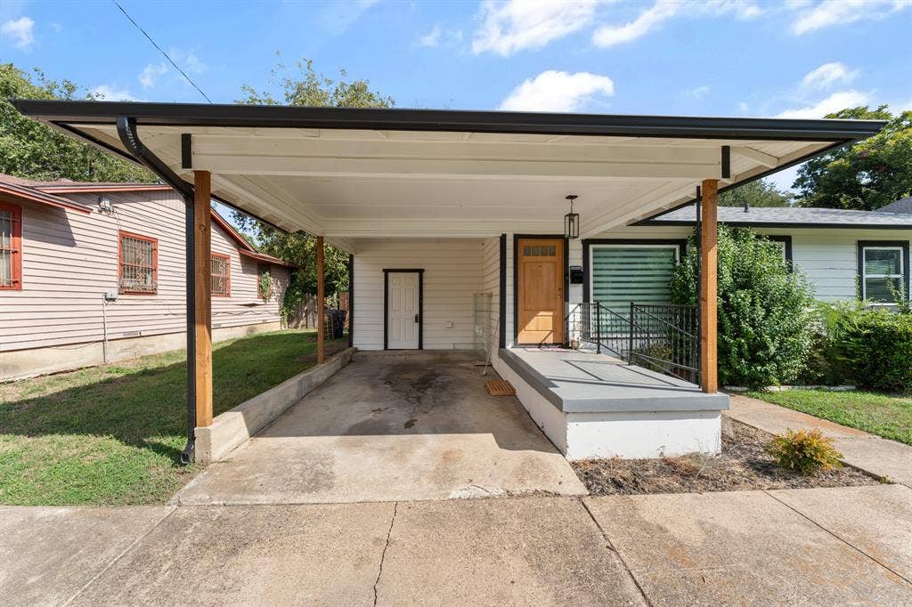 12136 Willowdell Drive, Dallas, TX 75243