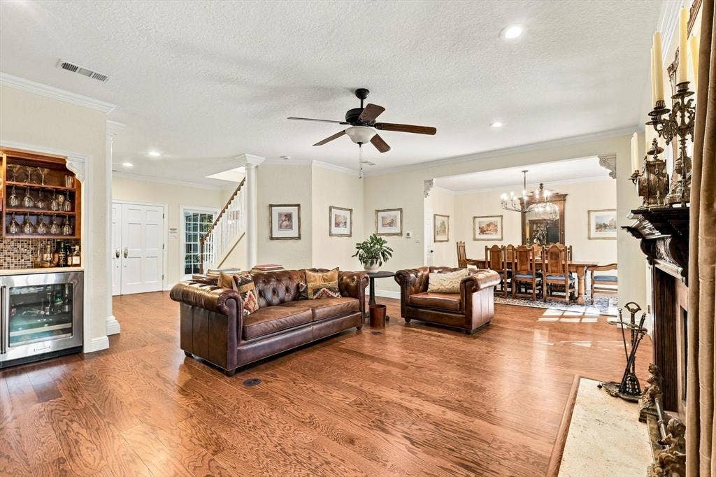 4605 N OConnor Road, Irving, TX 75062