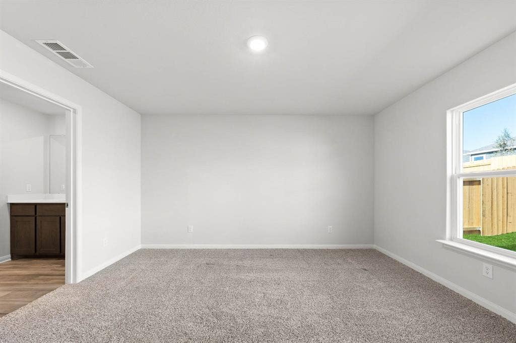 4232 Lava Forest Drive, Dallas, TX 75241 View of carpeted spare room