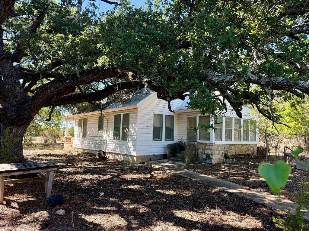 4655 Fm-1047, Evant, TX 76880
