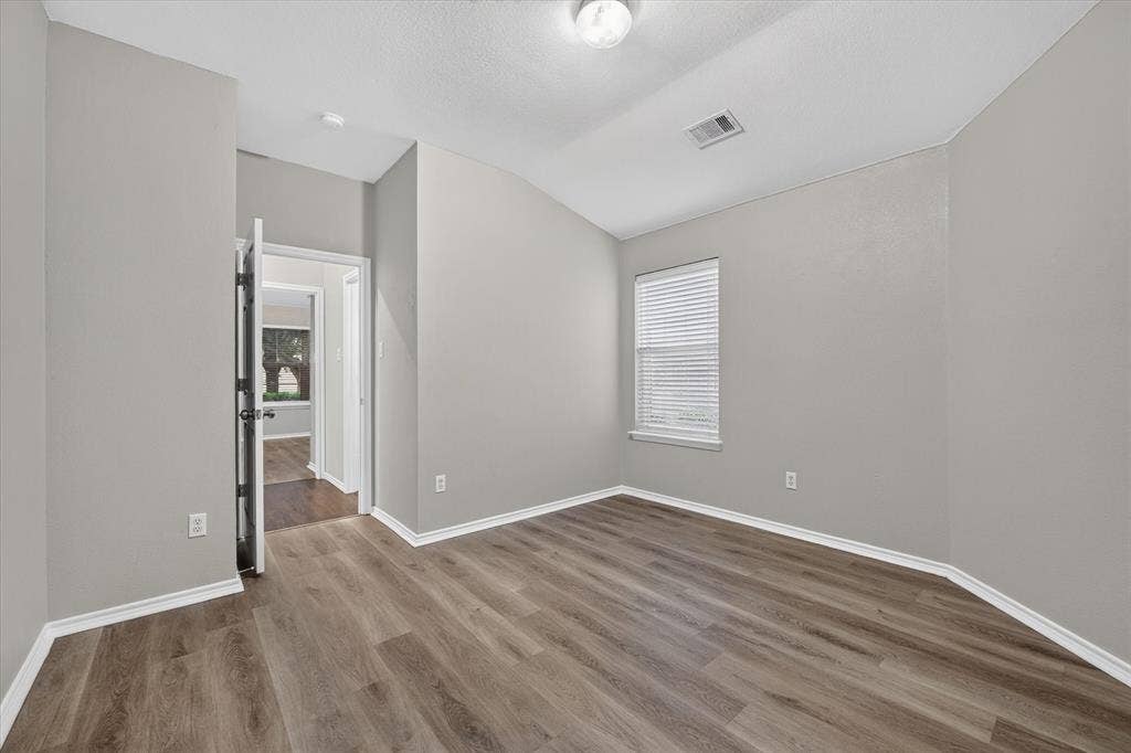 8809 Highland Orchard Drive, Fort Worth, TX 76179