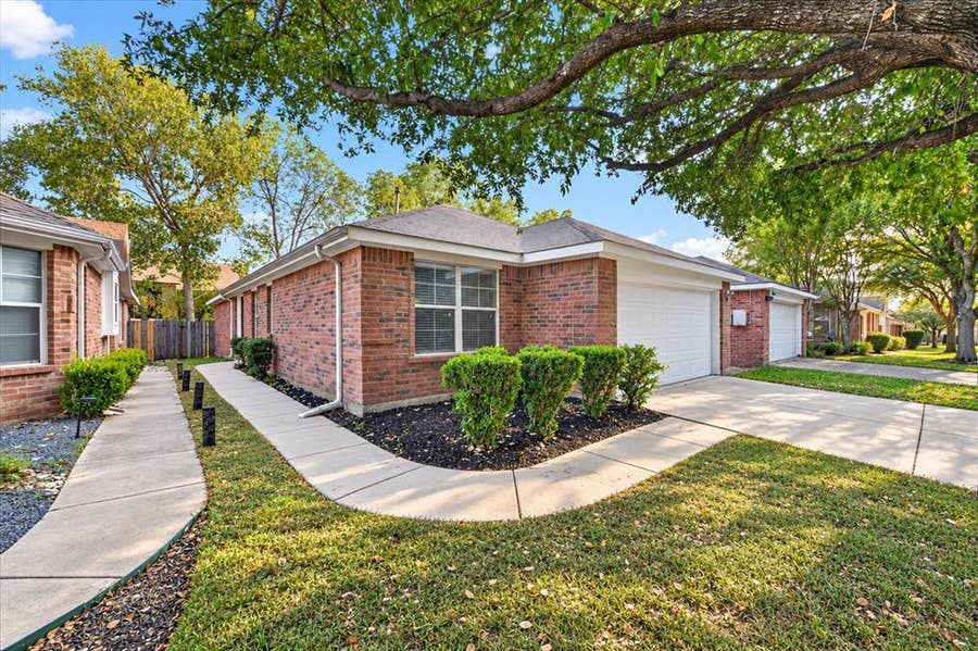 Property photo for 8809 Highland Orchard Drive, Fort Worth, TX