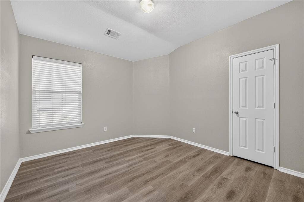 8809 Highland Orchard Drive, Fort Worth, TX 76179