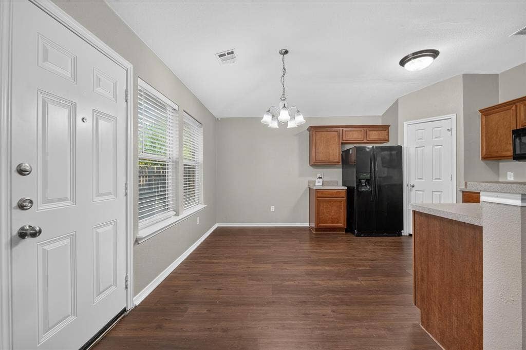 8809 Highland Orchard Drive, Fort Worth, TX 76179