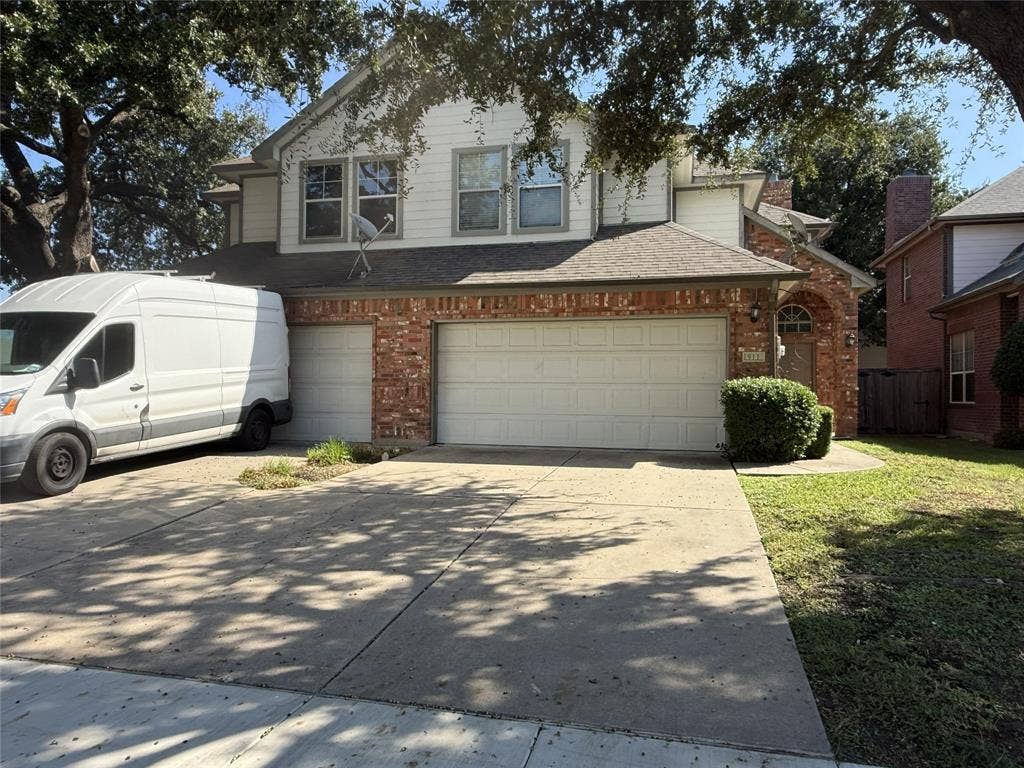 911 Spring Valley Plaza, Richardson, TX 75080 911 Spring Valley Plaza, Richardson, TX 75080