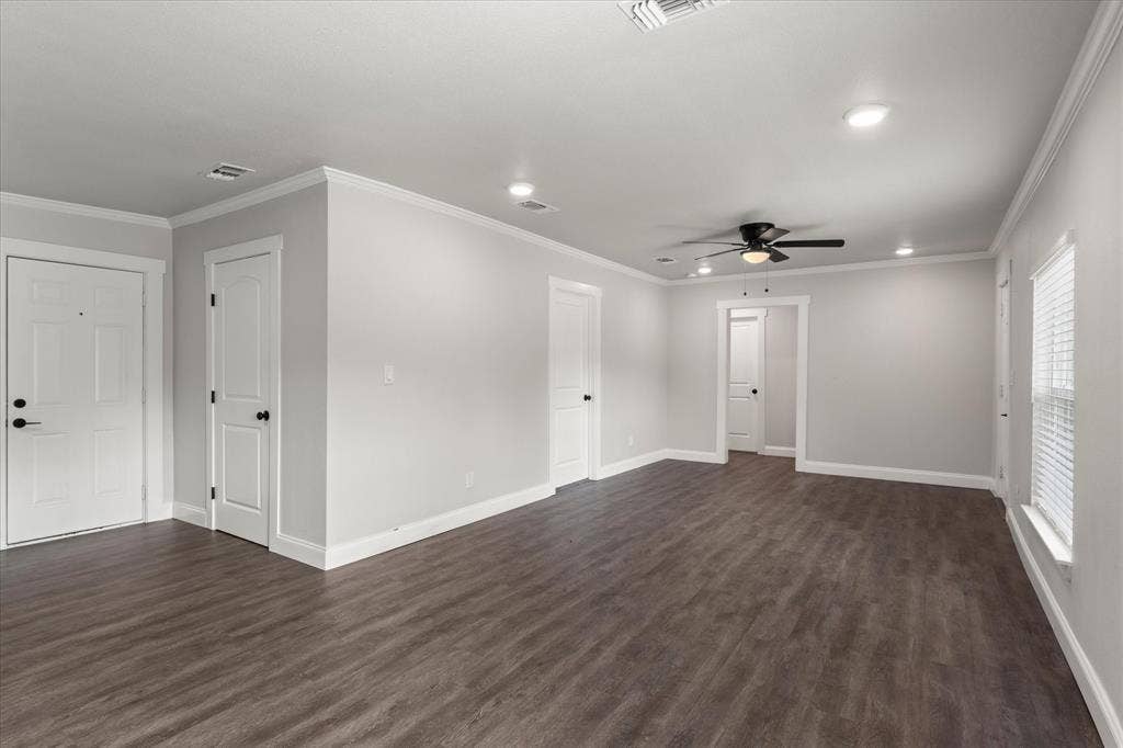 1610 Cherry Avenue, Corsicana, TX 75110