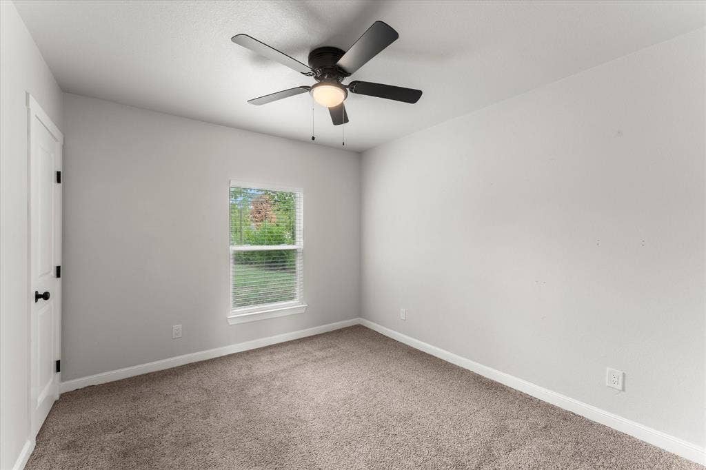 1610 Cherry Avenue, Corsicana, TX 75110