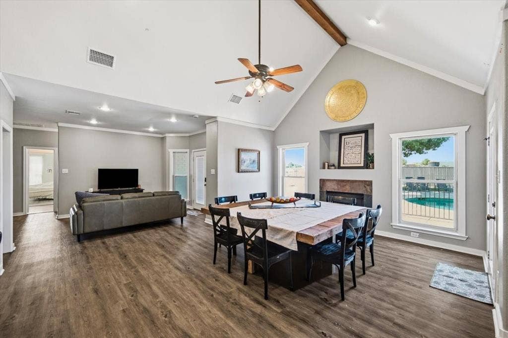 2811 Timber Rock Lane, Midlothian, TX 76065 2811 Timber Rock Lane, Midlothian, TX 76065