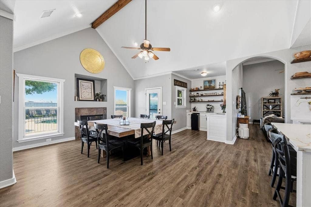 2811 Timber Rock Lane, Midlothian, TX 76065 2811 Timber Rock Lane, Midlothian, TX 76065