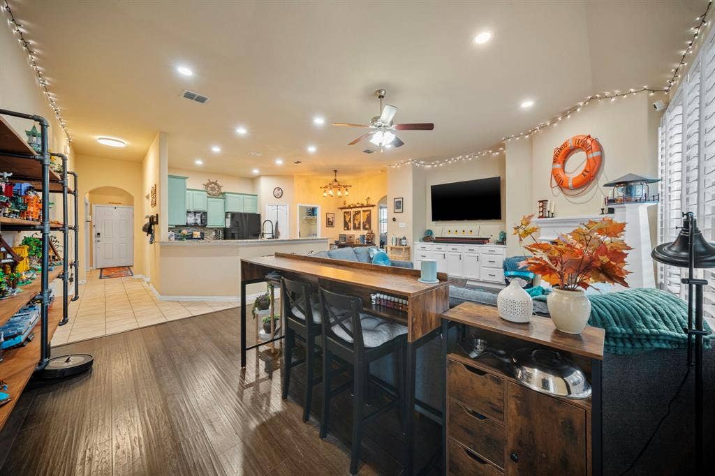 107 Jennie Court, Ferris, TX 75125