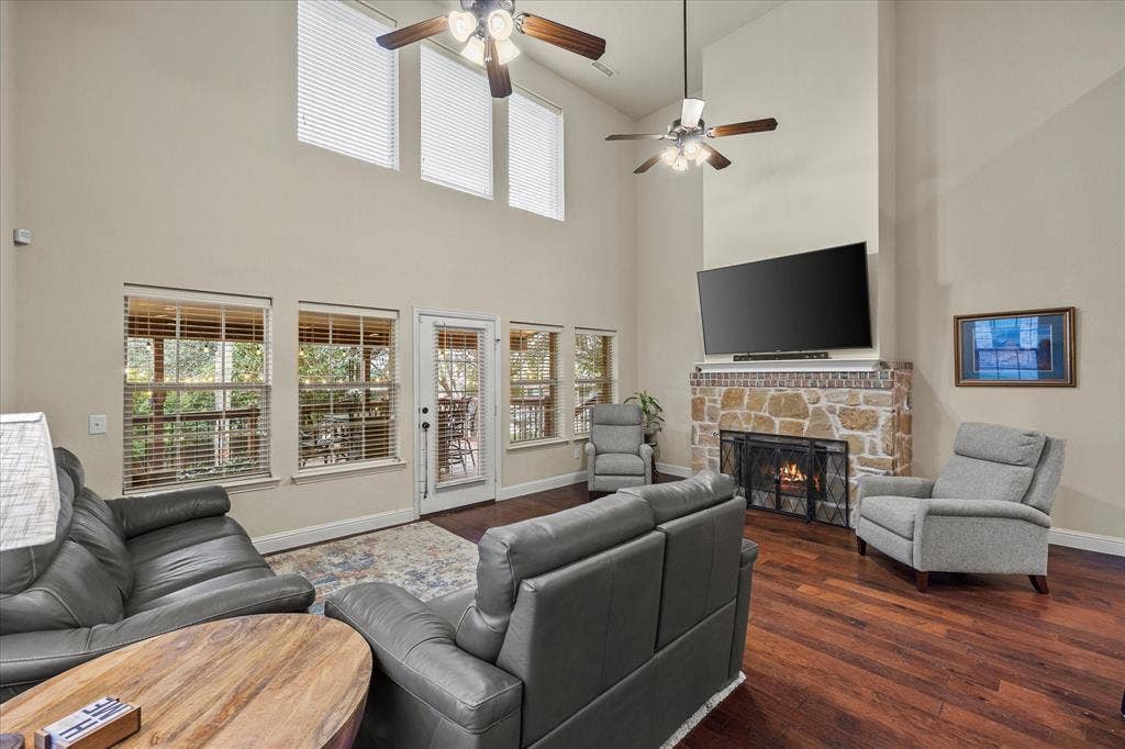 Enjoy family time here!