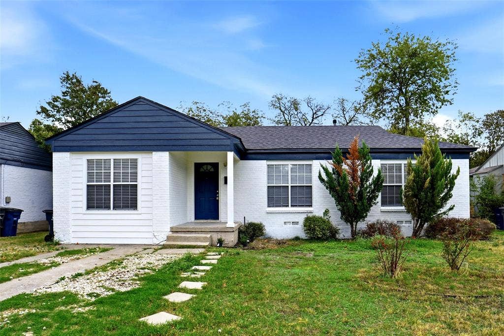 10430 Desdemona Drive, Dallas, TX 75228 10430 Desdemona Drive, Dallas, TX 75228