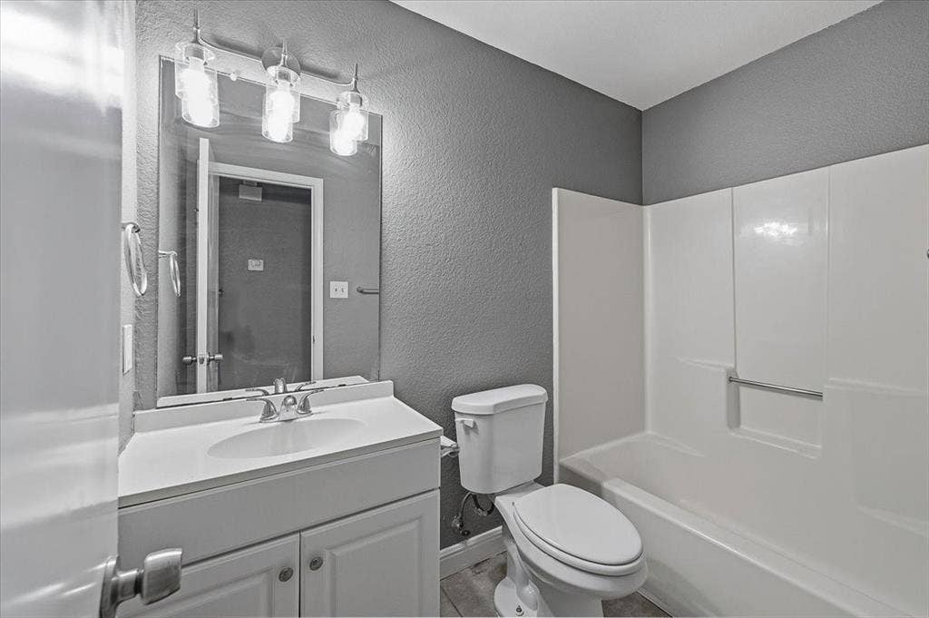1211 Glen Creek Drive, Mansfield, TX 76063