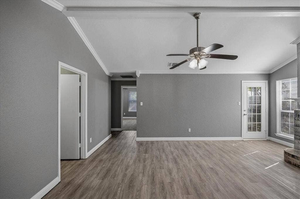 1211 Glen Creek Drive, Mansfield, TX 76063