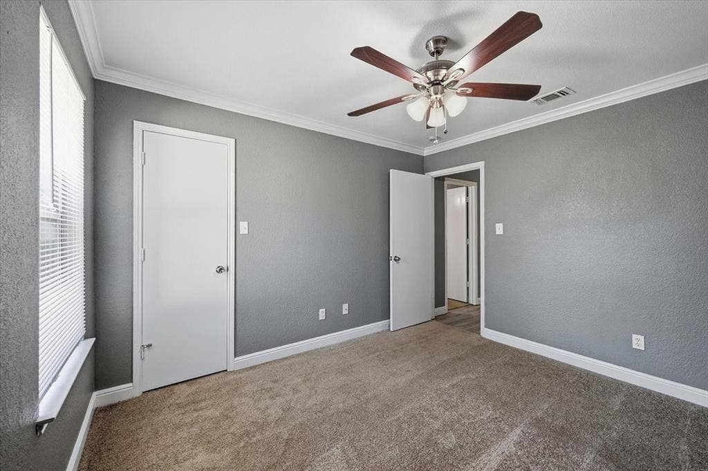 1211 Glen Creek Drive, Mansfield, TX 76063
