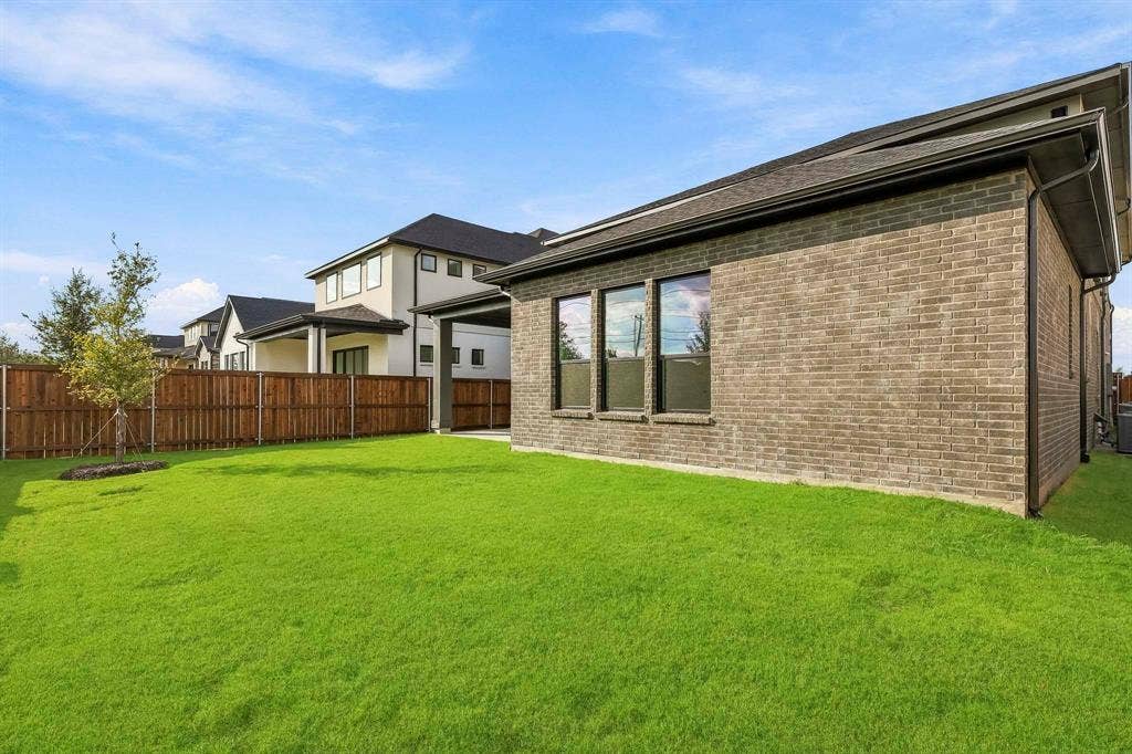 15663 Violet Lane, Frisco, TX 75035 15663 Violet Lane, Frisco, TX 75035