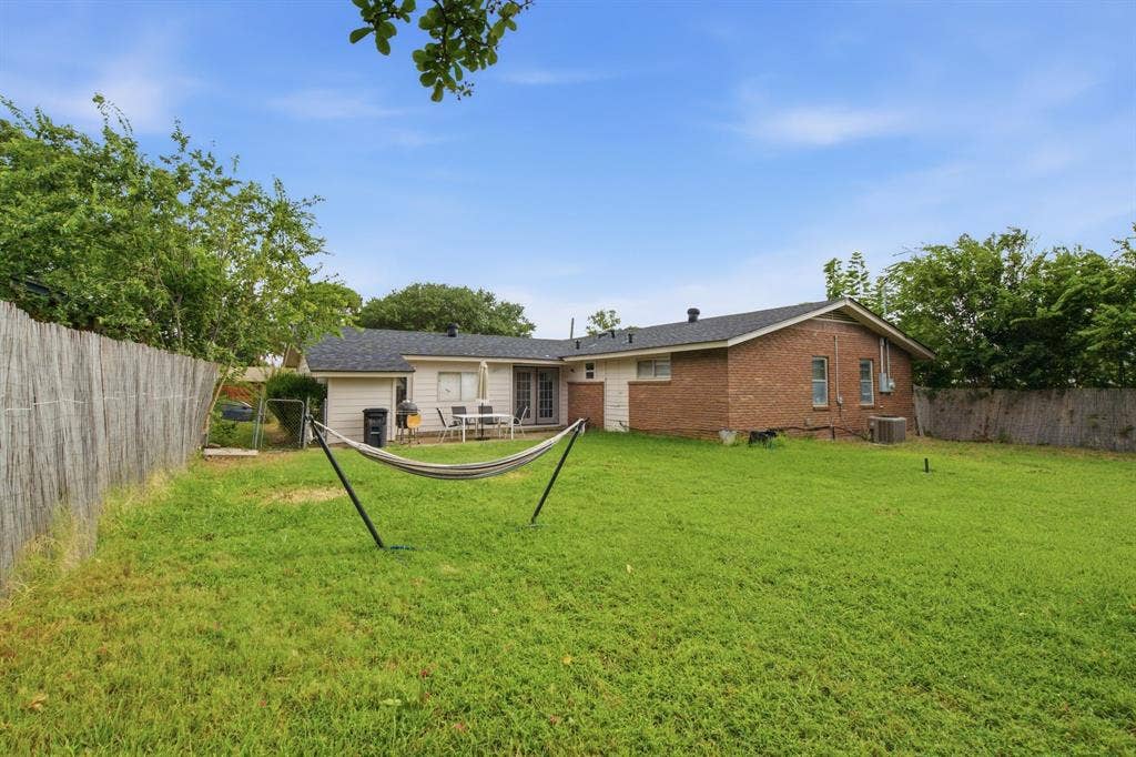 2008 Addington Street, Irving, TX 75062 spacious backyard