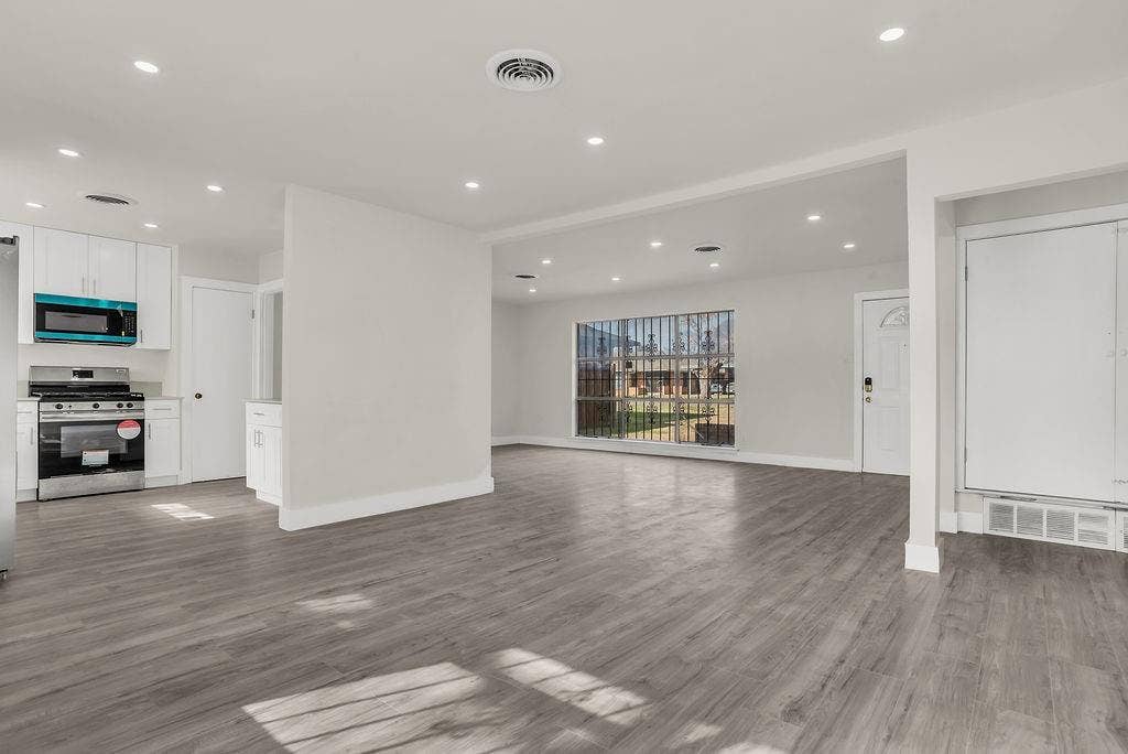 1246 Brookmere Drive, Dallas, TX 75216