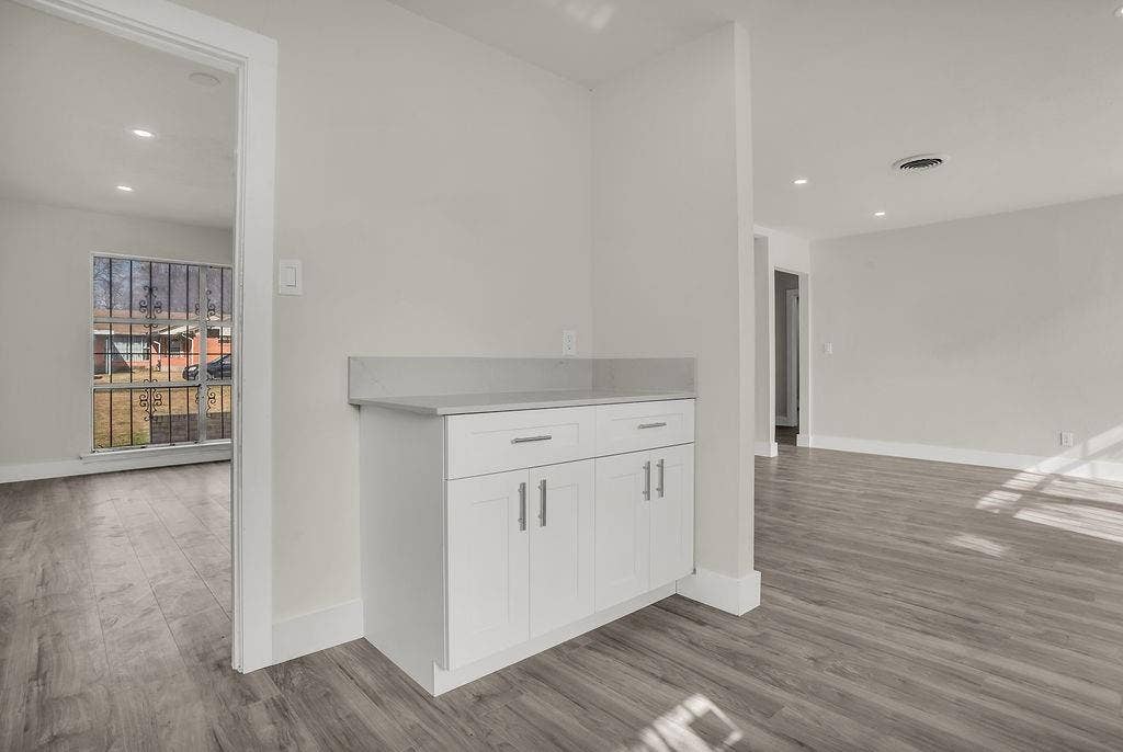 1246 Brookmere Drive, Dallas, TX 75216