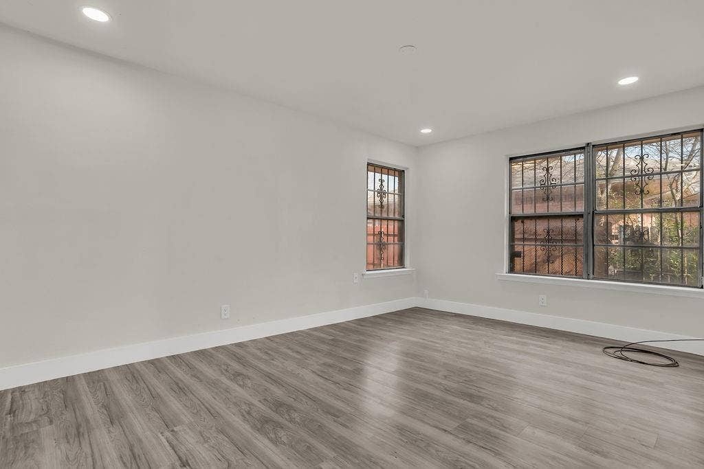 1246 Brookmere Drive, Dallas, TX 75216