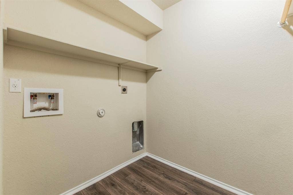 308 Chrislyn Street, Troy, TX 76579 308 Chrislyn Street, Troy, TX 76579
